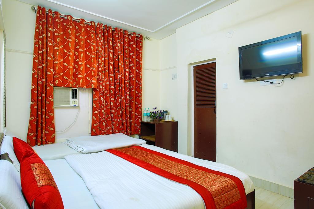 Hotel Raghunath Jammu Luaran gambar