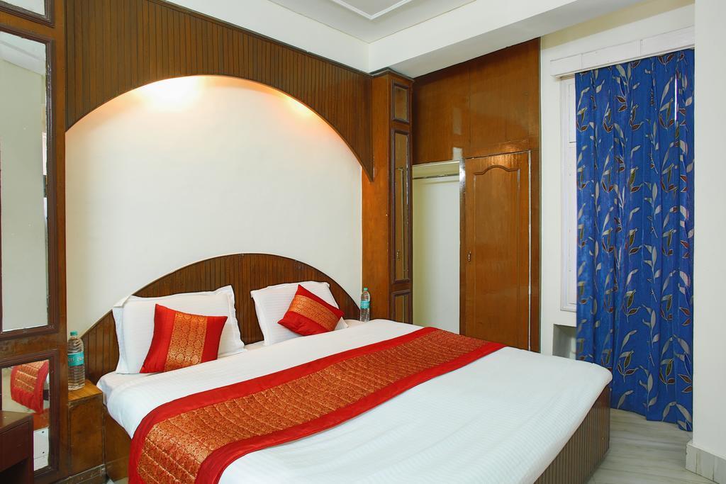 Hotel Raghunath Jammu Luaran gambar